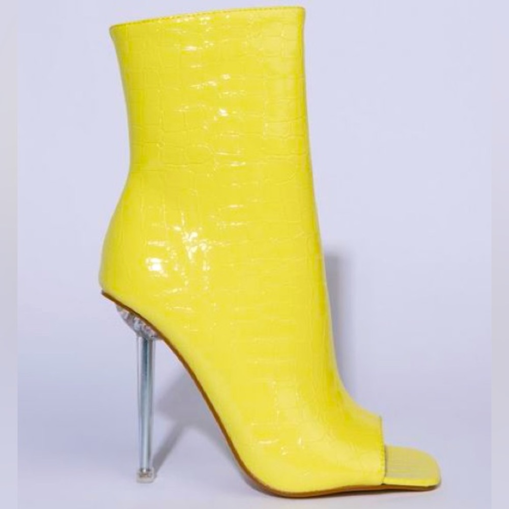 Yellow Croc Embossed Patent Leather Open Toe Stiletto Boots - Picture 4 of 5